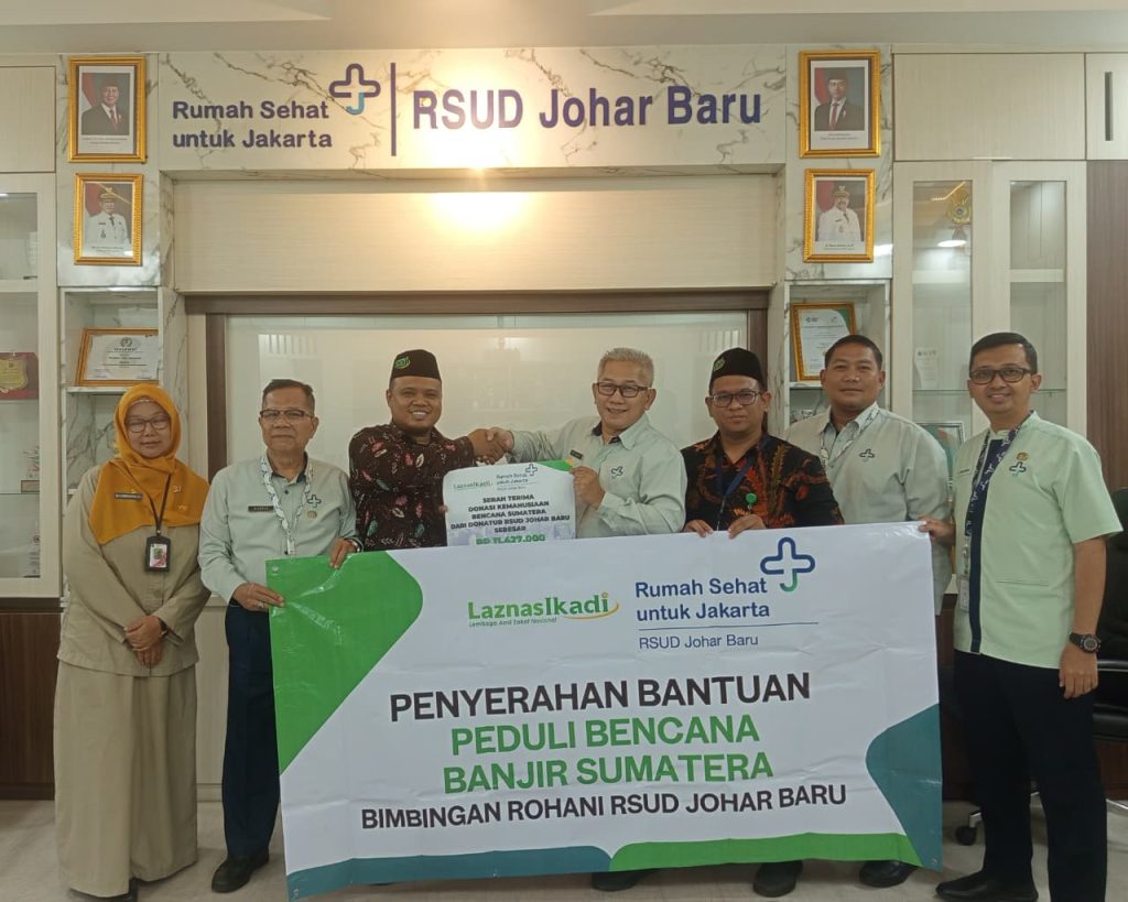 Laznas Ikadi Terima dan Salurkan Bantuan RSUD Johar Baru untuk Bencana Sumatera